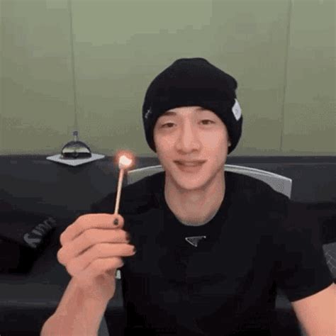 chan gif